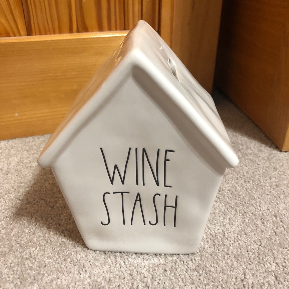 - New no tag Rae Dunn wine stash piggy bank
